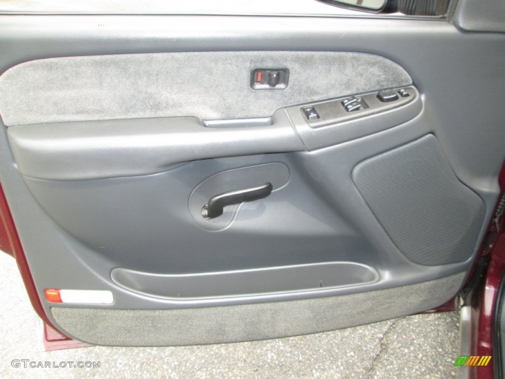 2003 Chevrolet Silverado 1500 LS Extended Cab Medium Gray Door Panel Photo #83344328
