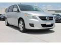 Mercury Silver Metallic 2010 Volkswagen Routan SE