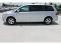 Mercury Silver Metallic - Routan SE Photo No. 5