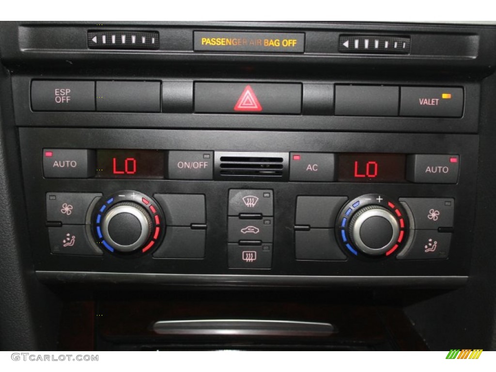 2010 Audi A6 3.2 FSI Sedan Controls Photo #83348593