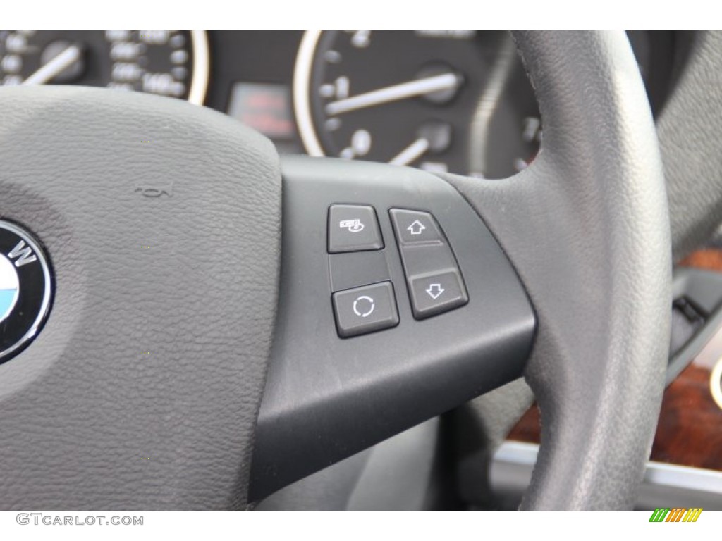 2013 BMW X5 xDrive 35i Premium Controls Photo #83348701