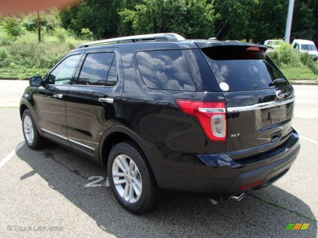 2014 Explorer XLT 4WD - Tuxedo Black / Charcoal Black photo #6