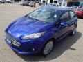 2014 Performance Blue Ford Fiesta SE Hatchback  photo #4