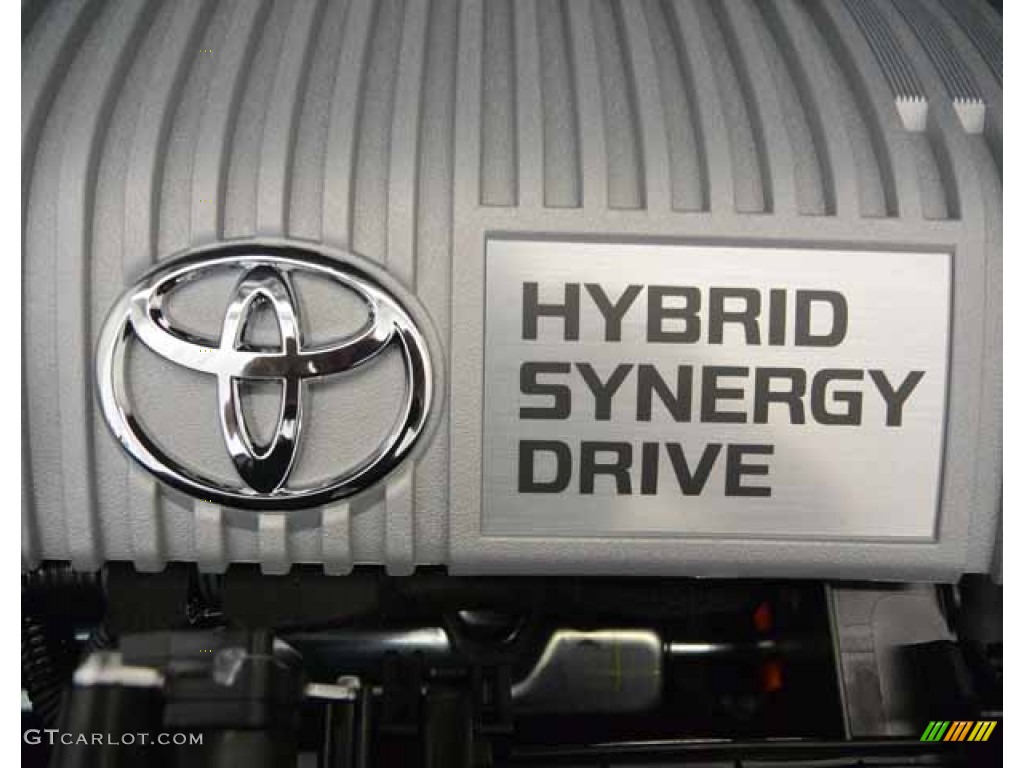 2013 Toyota Prius Two Hybrid Marks and Logos Photo #83355967