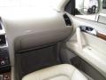 Calla White - Q7 3.6 Premium quattro Photo No. 13