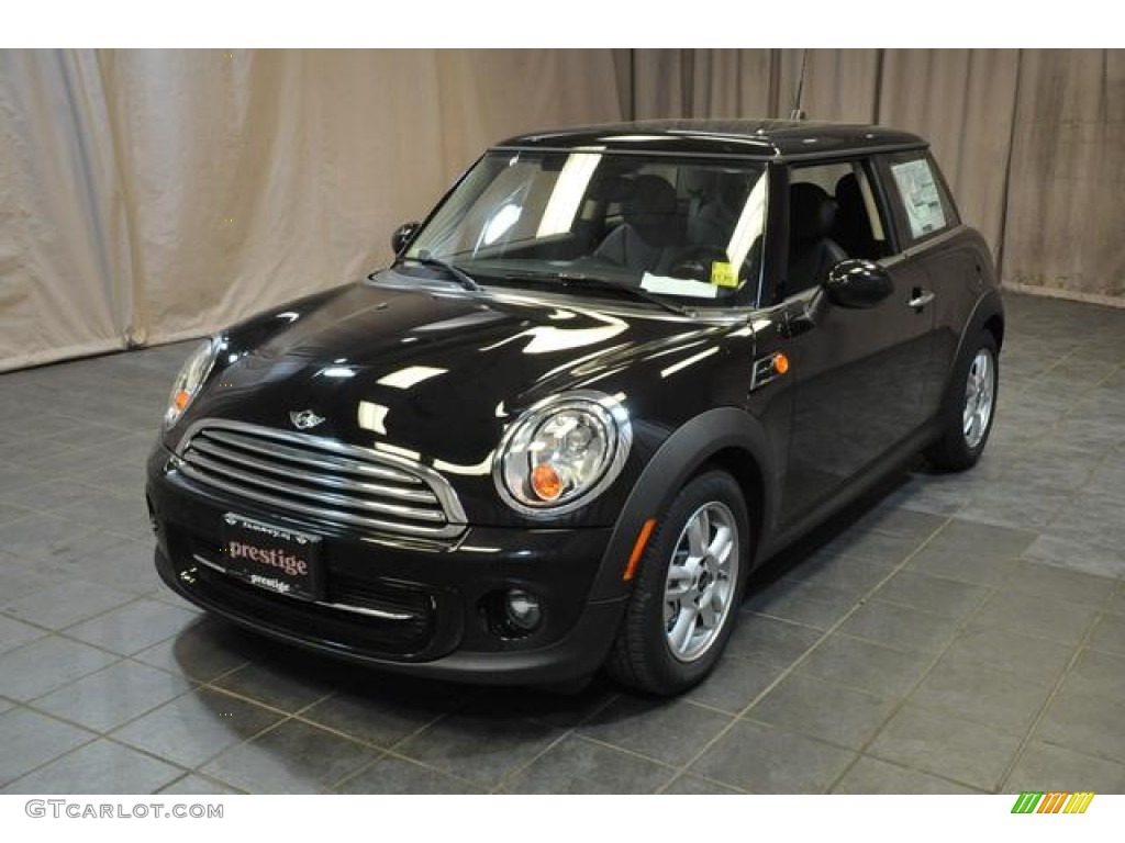 Midnight Black Metallic Mini Cooper