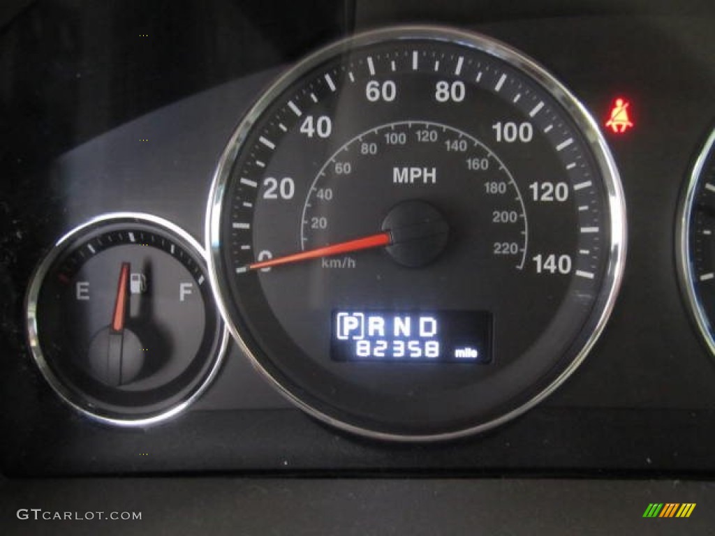 2008 Grand Cherokee Laredo 4x4 - Olive Green Metallic / Khaki photo #15