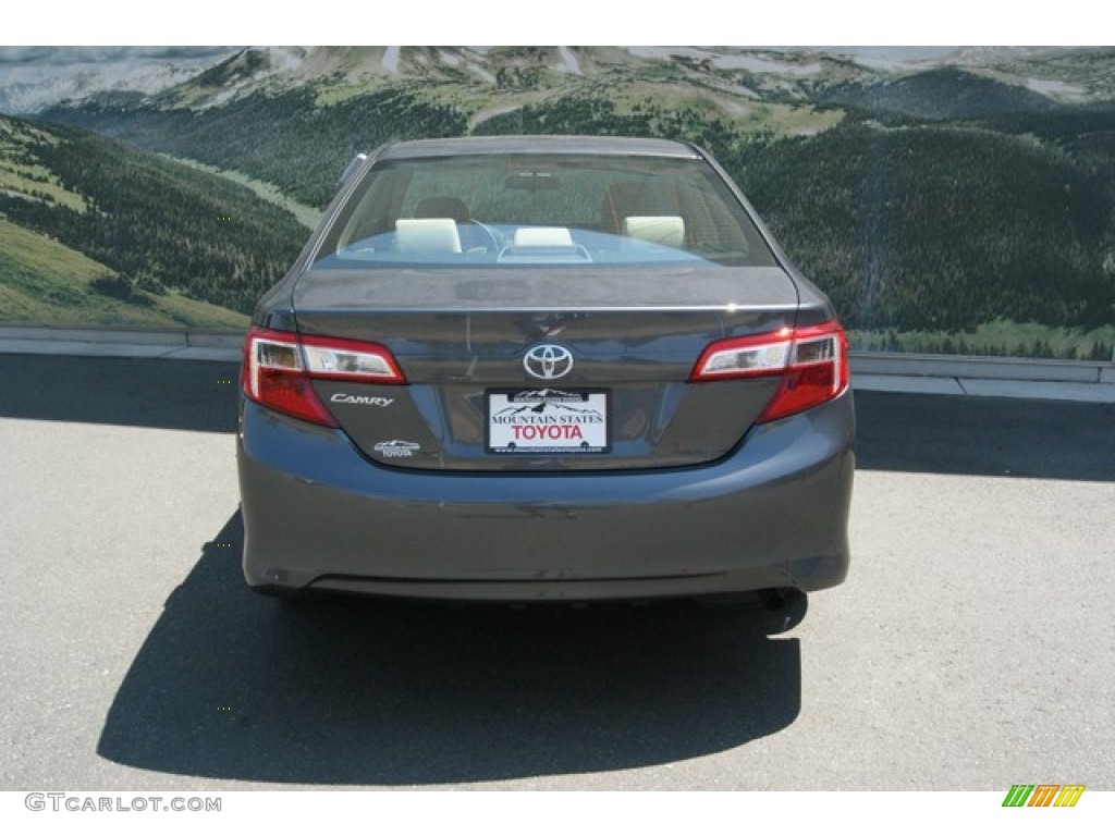 2013 Camry L - Magnetic Gray Metallic / Ash photo #4