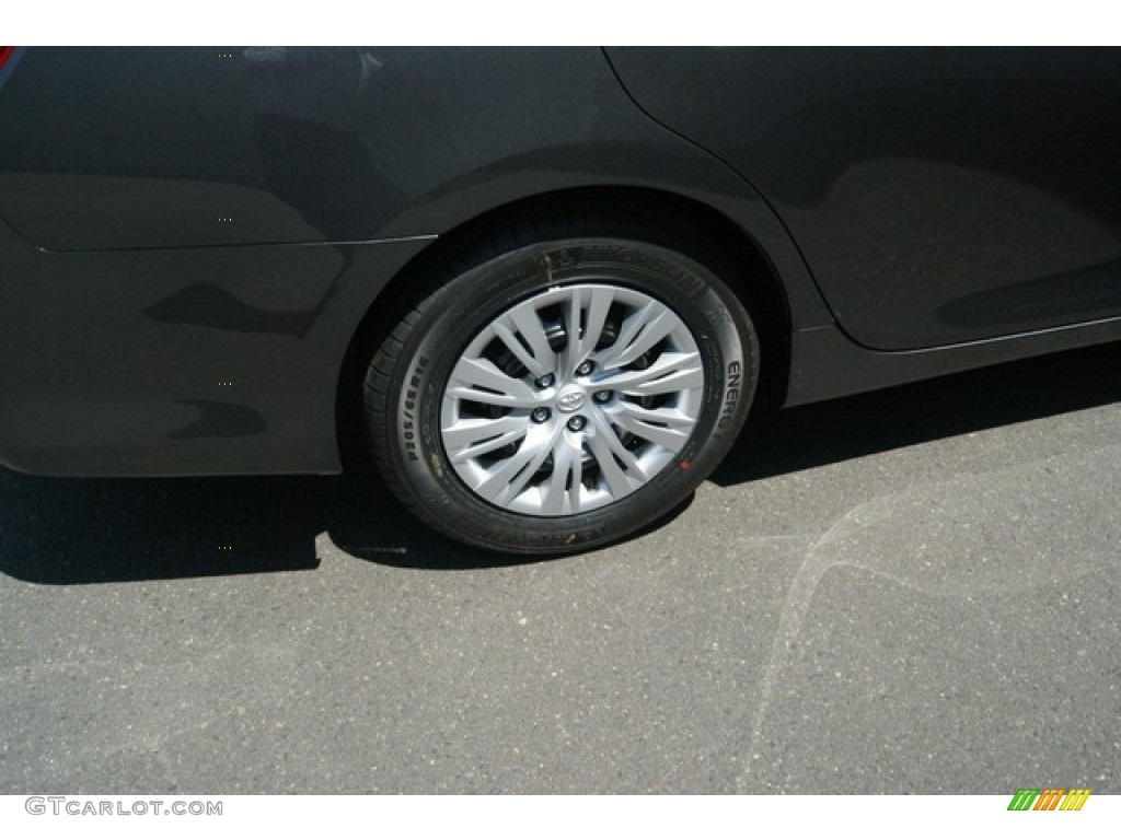 2013 Camry L - Magnetic Gray Metallic / Ash photo #9