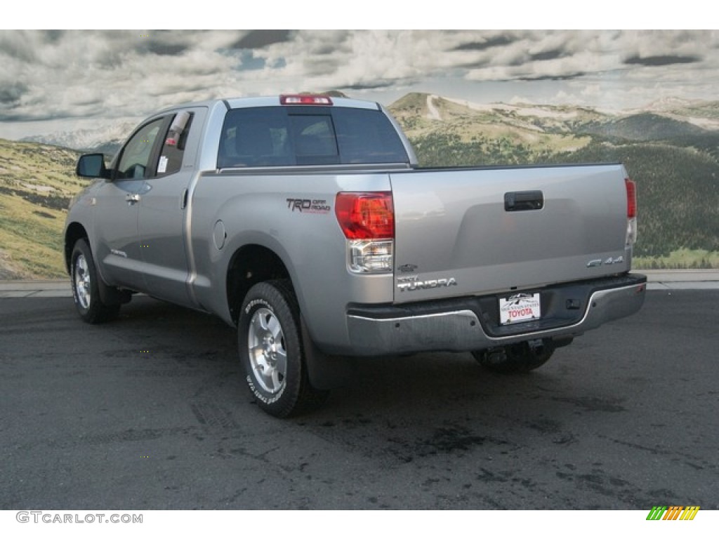 2013 Tundra Limited Double Cab 4x4 - Silver Sky Metallic / Graphite photo #2