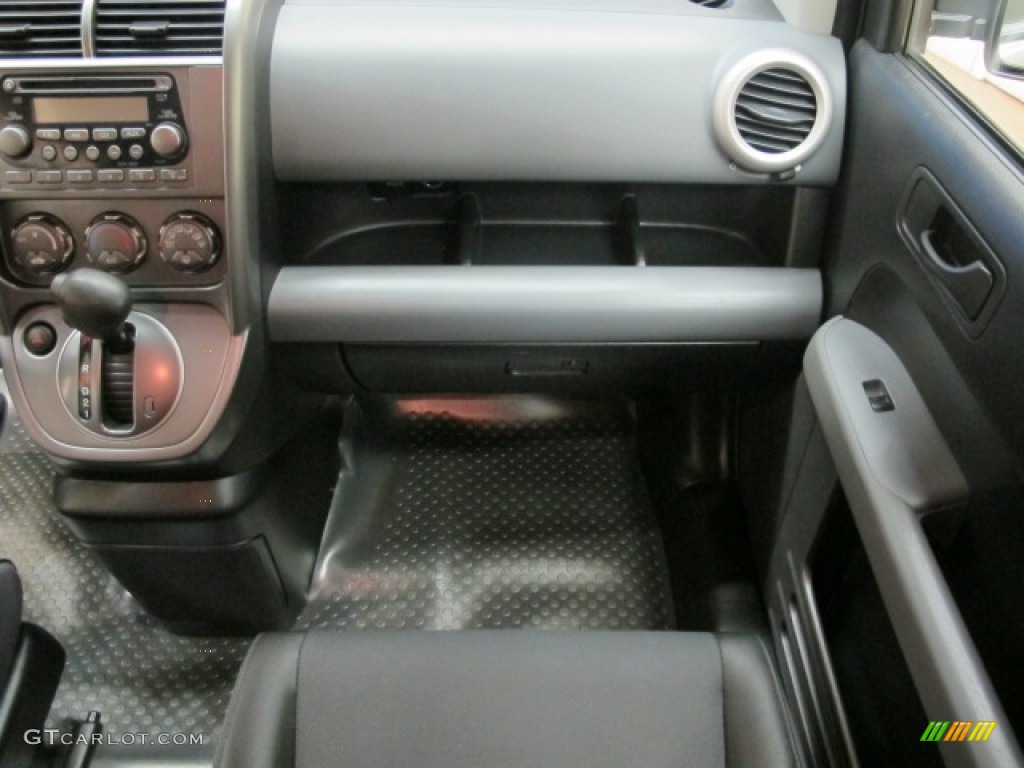 2004 Element EX AWD - Shoreline Mist Metallic / Black photo #23