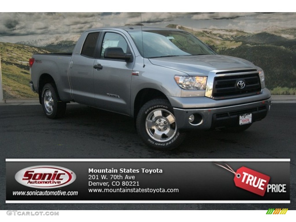 2013 Tundra Double Cab 4x4 - Silver Sky Metallic / Graphite photo #1