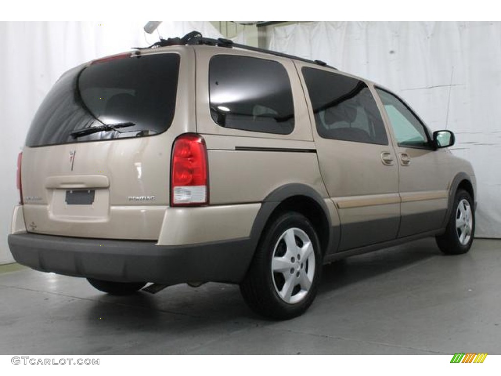 Sedona Beige Metallic 2005 Pontiac Montana SV6 FWD Exterior Photo #83372072