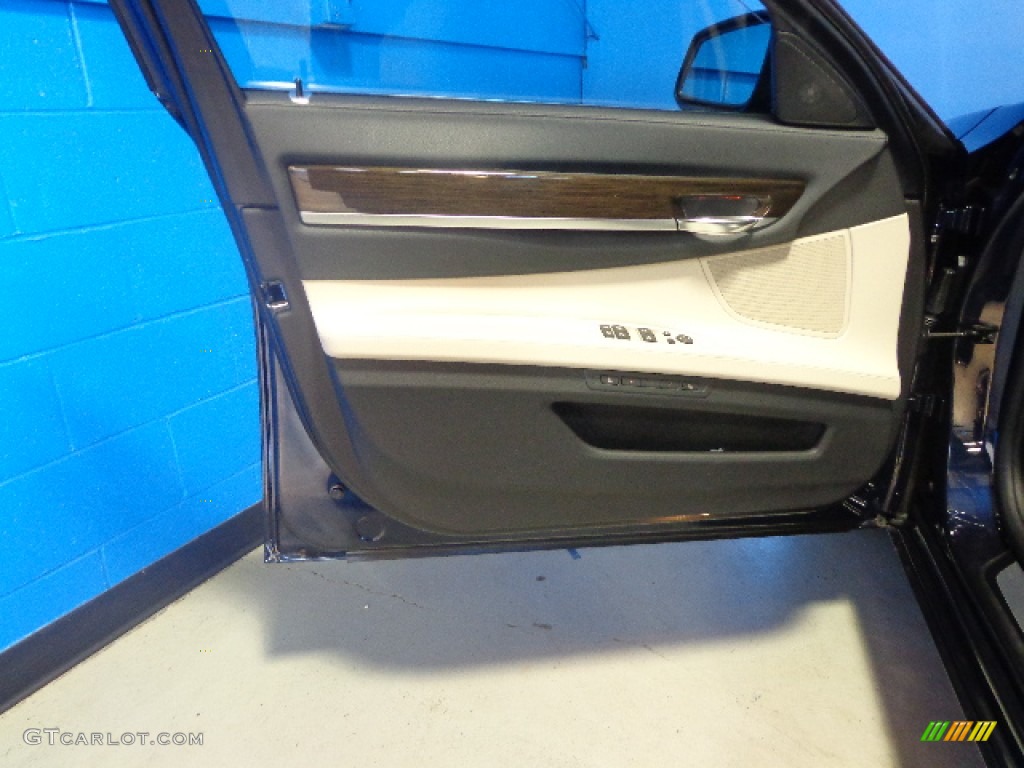 2011 BMW 7 Series 750i xDrive Sedan Oyster/Black Nappa Leather Door Panel Photo #83375212