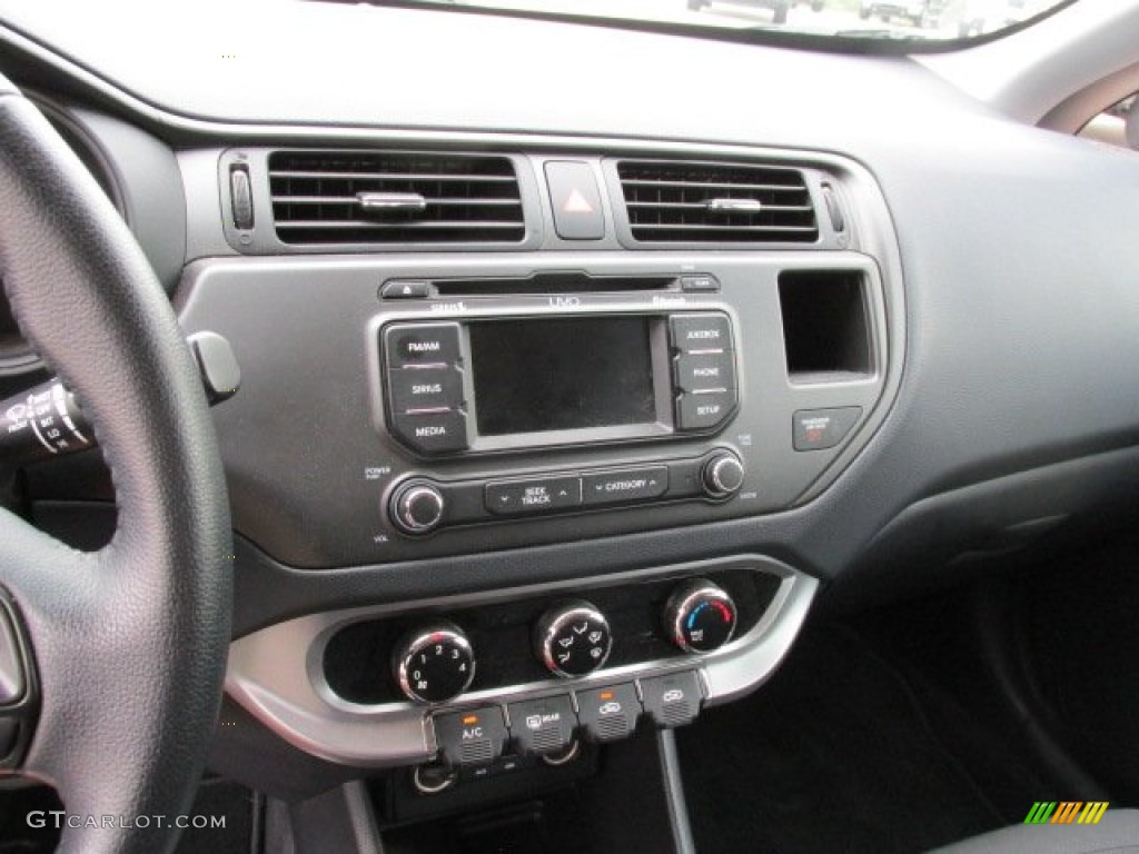 2012 Kia Rio Rio5 EX Hatchback Controls Photo #83376442