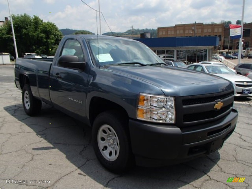 2013 Silverado 1500 Work Truck Regular Cab 4x4 - Blue Granite Metallic / Dark Titanium photo #2