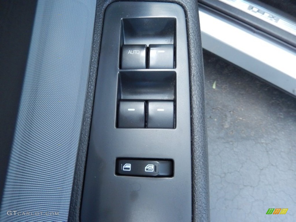 2013 Ford Flex Limited Controls Photo #83381107