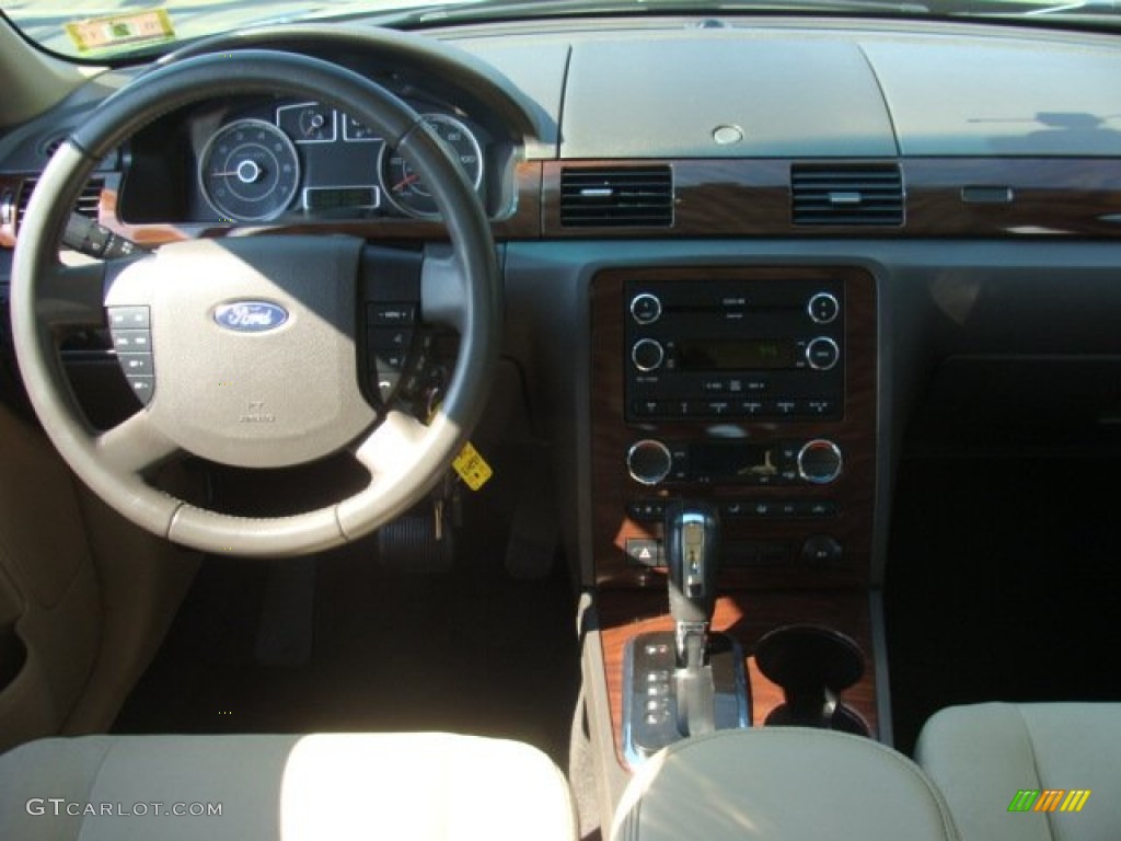 2008 Taurus SEL AWD - Dark Ink Blue Metallic / Camel photo #9
