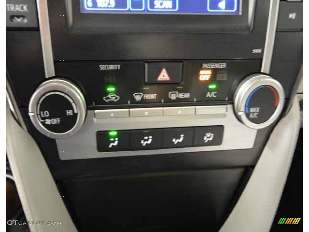 2013 Camry L - Magnetic Gray Metallic / Ash photo #14