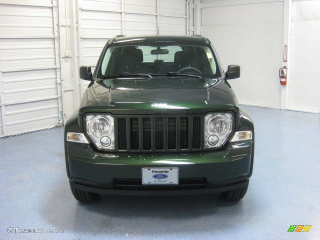 2011 Liberty Sport 4x4 - Natural Green Metallic / Dark Slate Gray photo #4