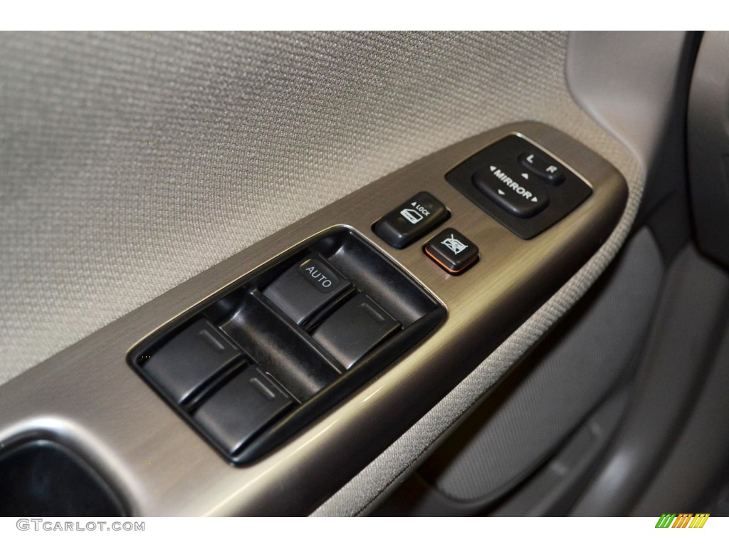 2005 Camry SE V6 - Mineral Green Opalescent / Fawn photo #25