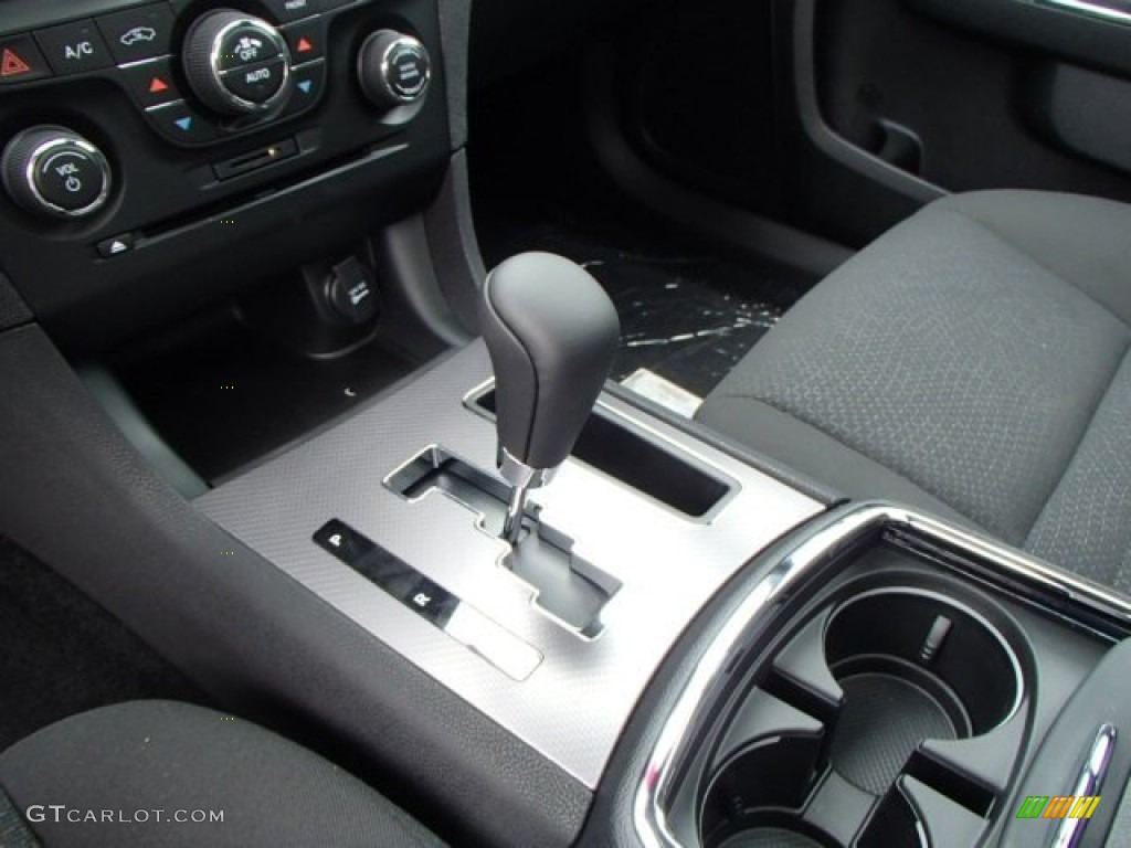 2013 Dodge Charger R/T AWD Transmission Photos