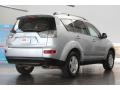 Cool Silver Metallic - Outlander ES Photo No. 4