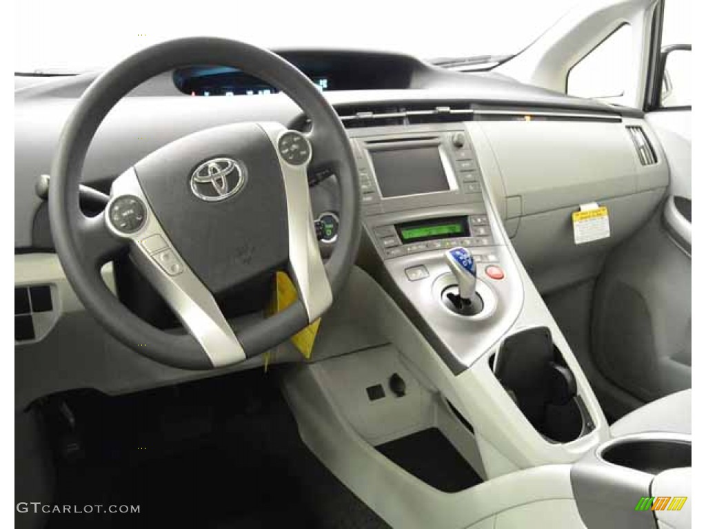 Misty Gray Interior 2013 Toyota Prius Two Hybrid Photo #83396794