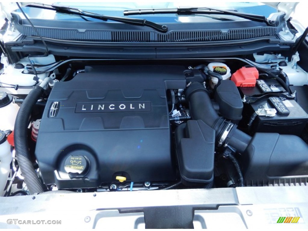 2014 Lincoln MKT FWD Engine Photos