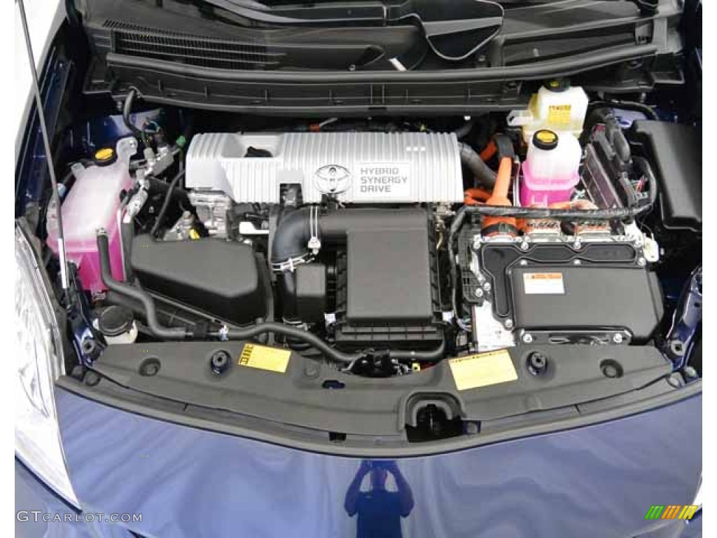 2013 Toyota Prius Four Hybrid 1.8 Liter DOHC 16-Valve VVT-i 4 Cylinder/Electric Hybrid Engine Photo #83398018