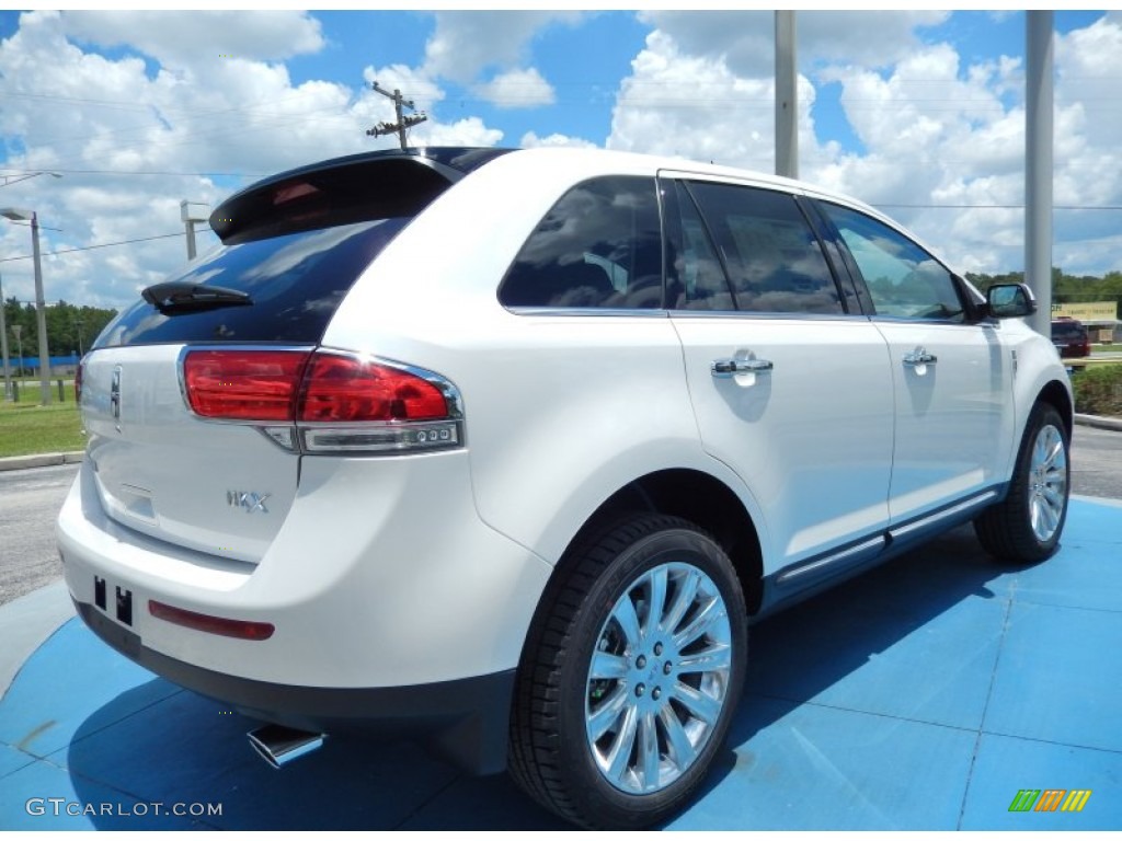 2013 MKX FWD - White Platinum Tri-Coat / Medium Light Stone photo #3