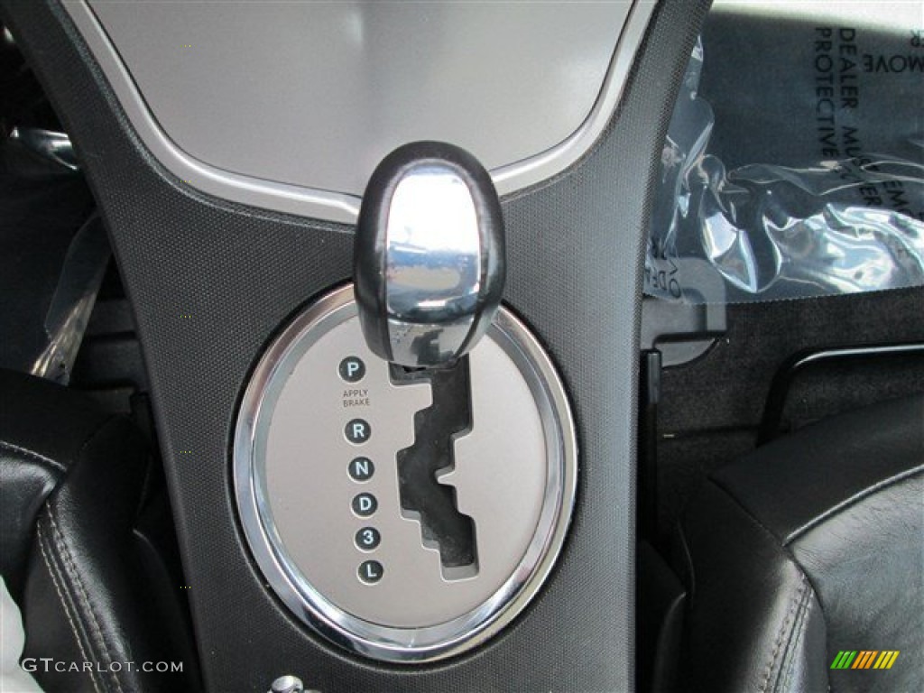 2010 Sebring Limited Sedan - Bright Silver Metallic / Dark Slate Gray photo #13