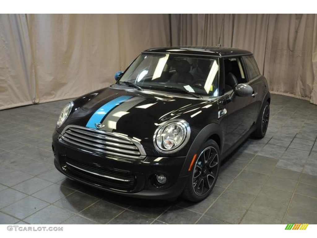 Midnight Black Metallic Mini Cooper