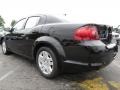 Black - Avenger SE V6 Photo No. 2