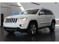 Stone White - Grand Cherokee Overland Photo No. 3