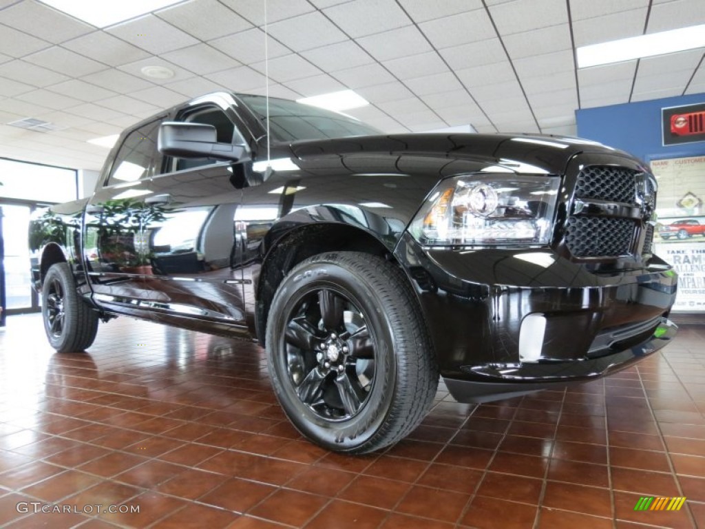 2013 Ram 1500 Black Express Crew Cab Exterior Photos