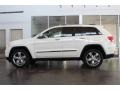 Stone White - Grand Cherokee Overland Photo No. 6