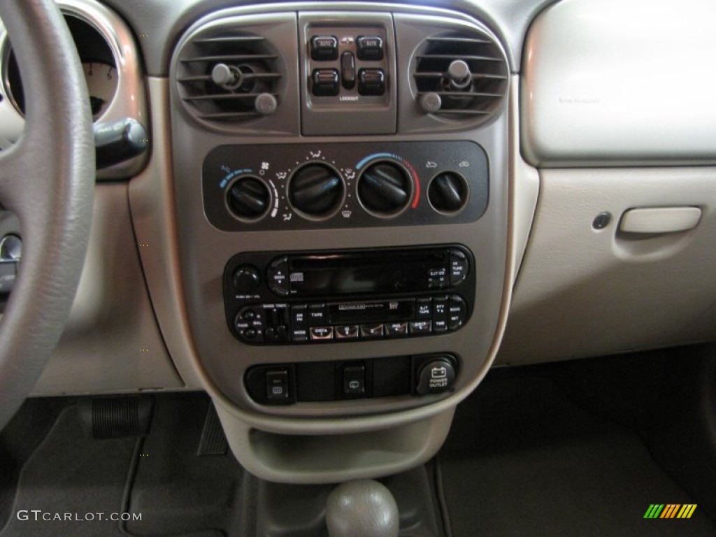 2002 Chrysler PT Cruiser Touring Controls Photo #83408926