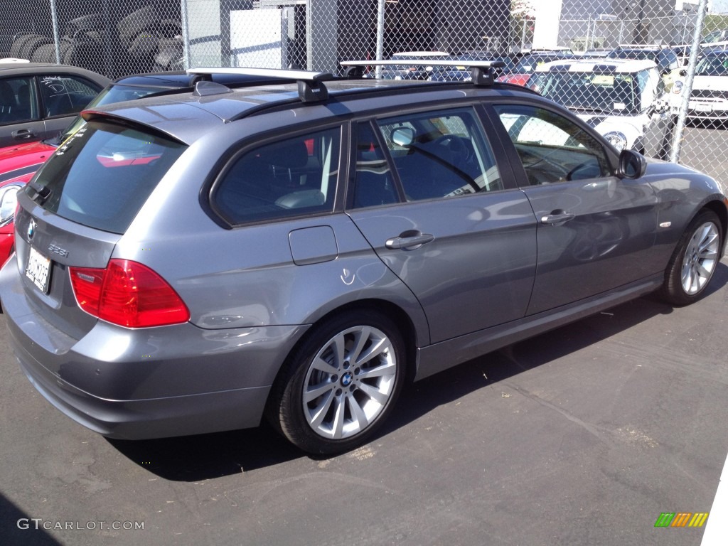 Space Grey Metallic BMW 3 Series