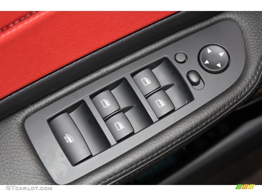 2013 1 Series 128i Convertible - Jet Black / Coral Red photo #30