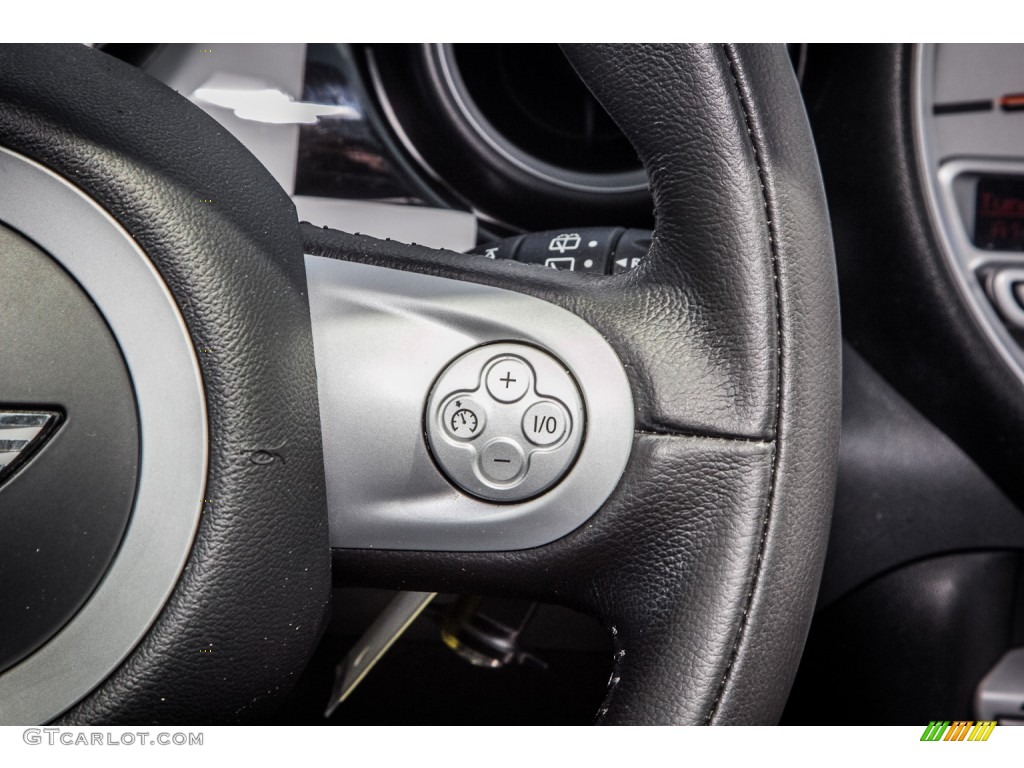 2009 Mini Cooper Hardtop Controls Photo #83411497