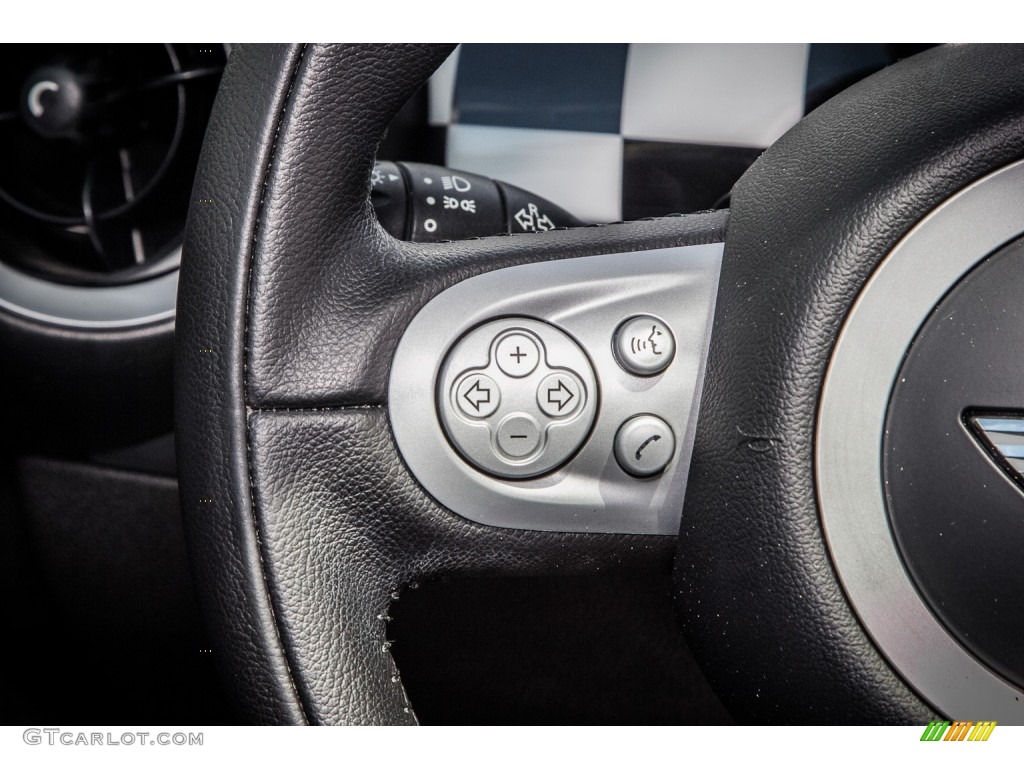 2009 Mini Cooper Hardtop Controls Photo #83411533