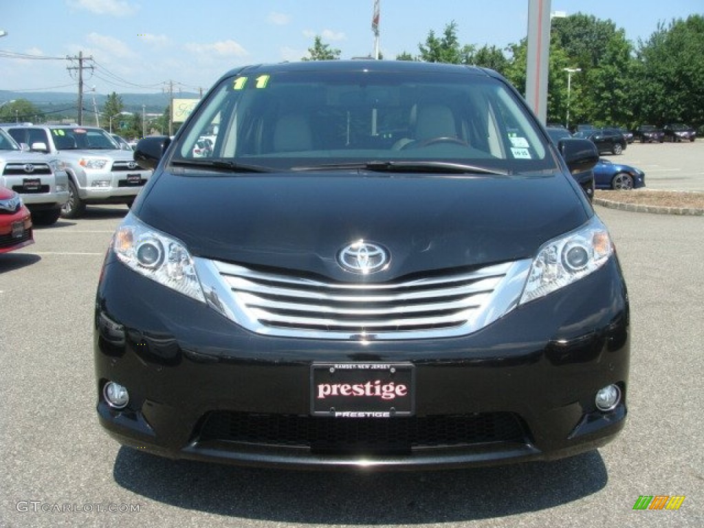 2011 Sienna Limited AWD - Black / Light Gray photo #2