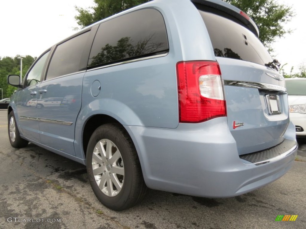 2013 Town & Country Touring - Crystal Blue Pearl / Dark Frost Beige/Medium Frost Beige photo #2