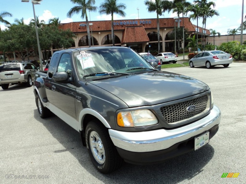 2002 F150 Lariat SuperCab - Dark Shadow Grey Metallic / Medium Graphite photo #1