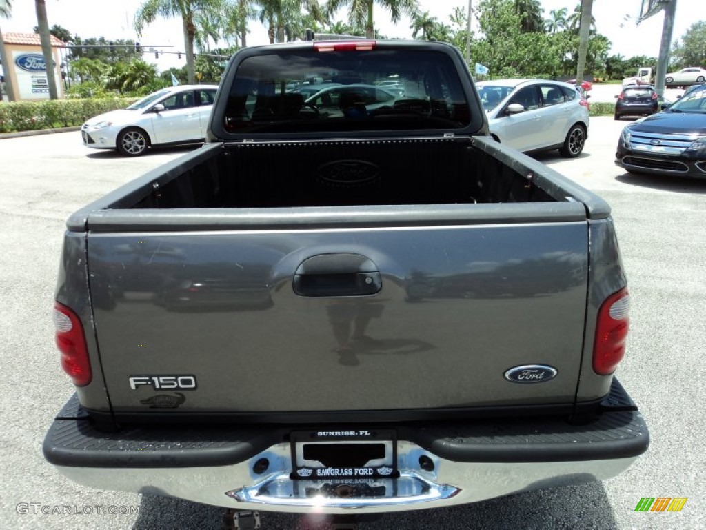 2002 F150 Lariat SuperCab - Dark Shadow Grey Metallic / Medium Graphite photo #7