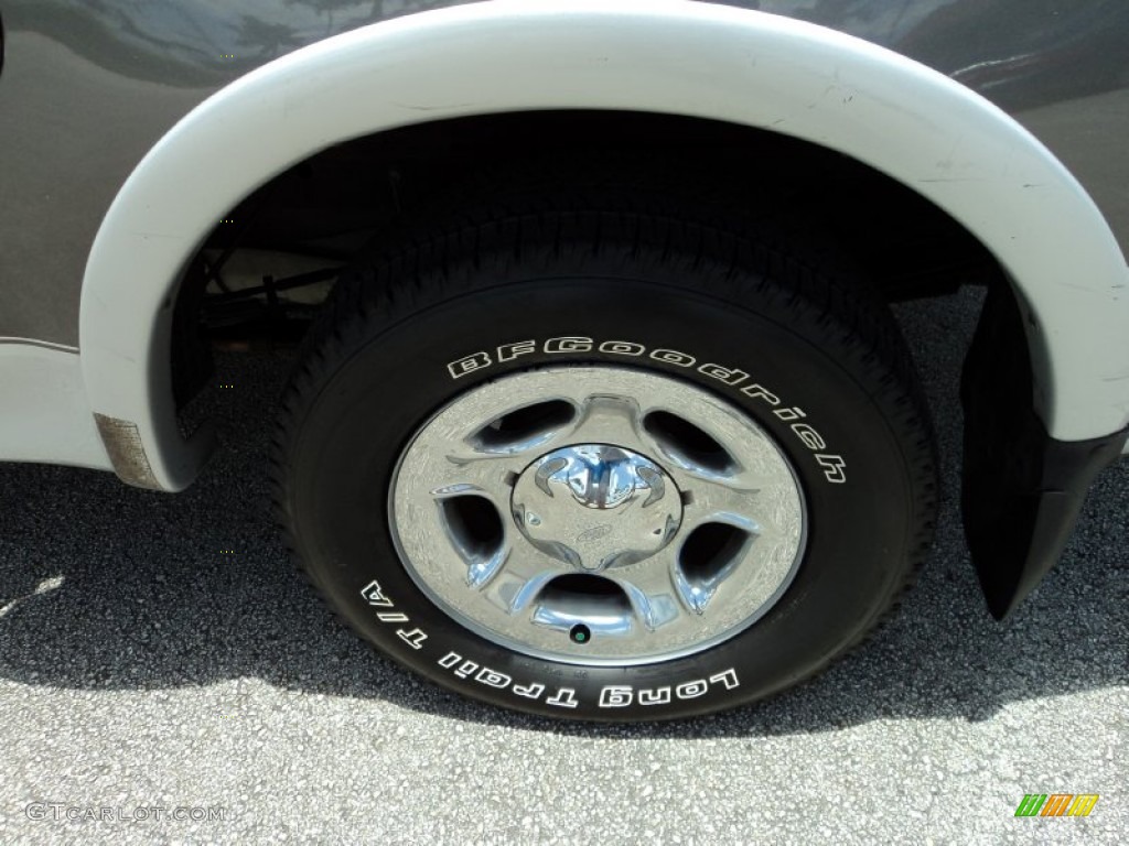 2002 F150 Lariat SuperCab - Dark Shadow Grey Metallic / Medium Graphite photo #10