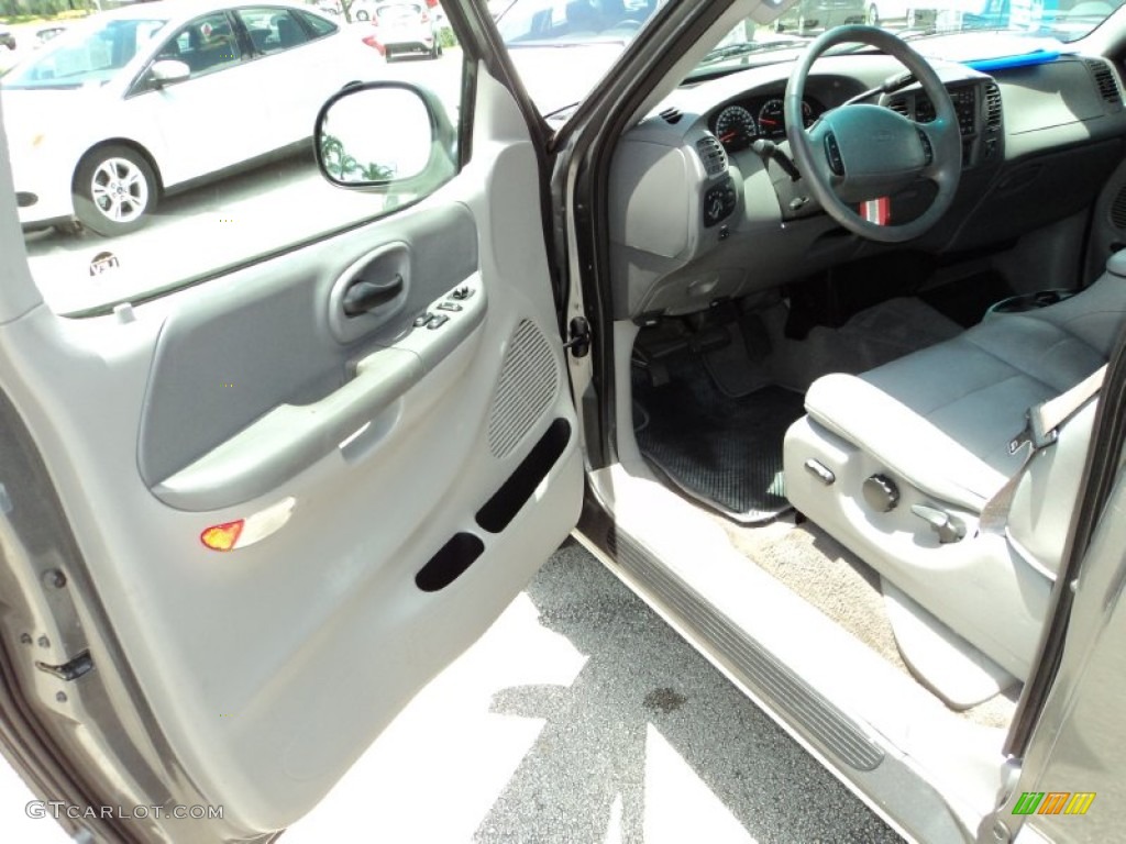 2002 F150 Lariat SuperCab - Dark Shadow Grey Metallic / Medium Graphite photo #16
