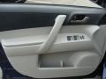 Nautical Blue Pearl - Highlander V6 4WD Photo No. 6