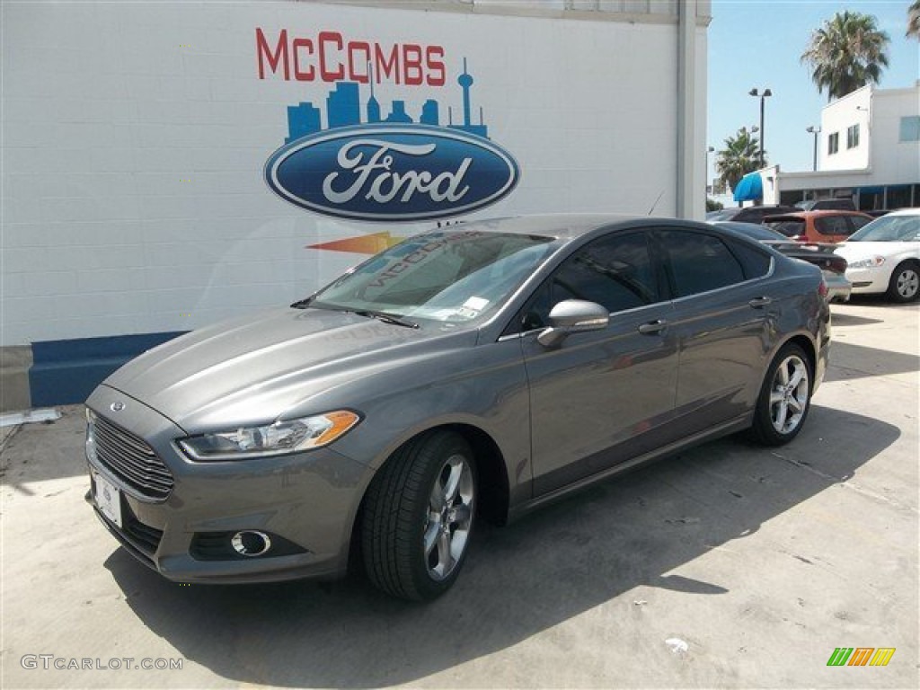 2013 Fusion SE 1.6 EcoBoost - Sterling Gray Metallic / Charcoal Black photo #1